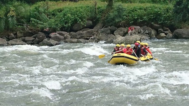 Rafting Ulu Manna